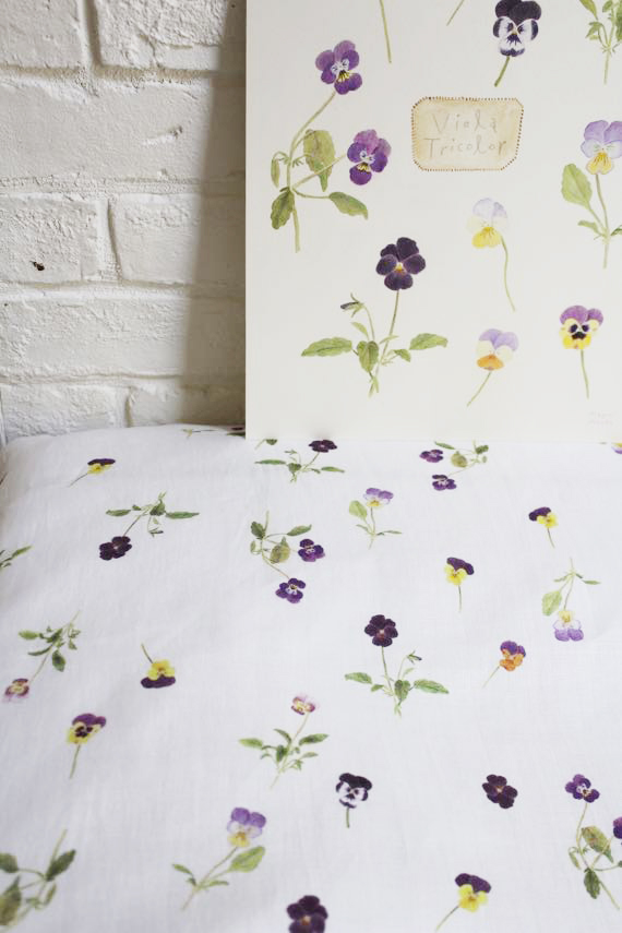 LINNETリネンプリント ビオラ